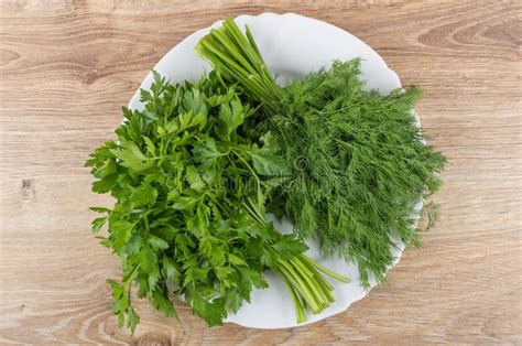 Dill and parsley. Things To Know About Dill and parsley. 